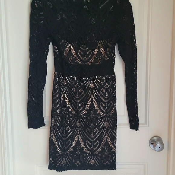 Dress - Picture 1 of 2